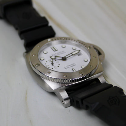 Panerai Luminor Submersible - PAM02223