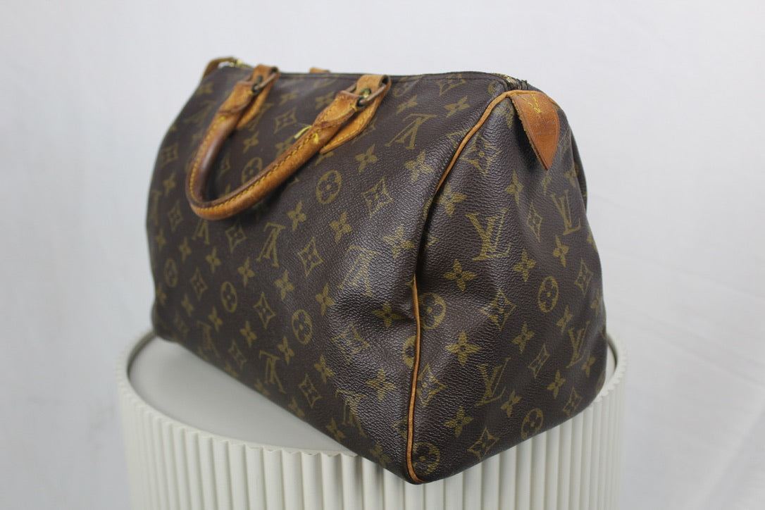 Louis Vuitton Speedy 30