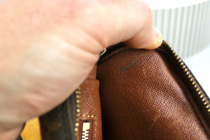 Louis Vuitton Dragonne