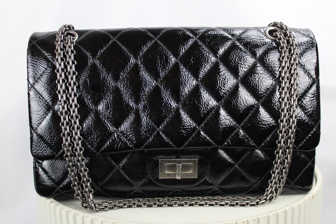 Chanel 2.55 Reissue