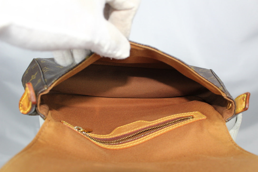 Louis Vuitton Mini Looping