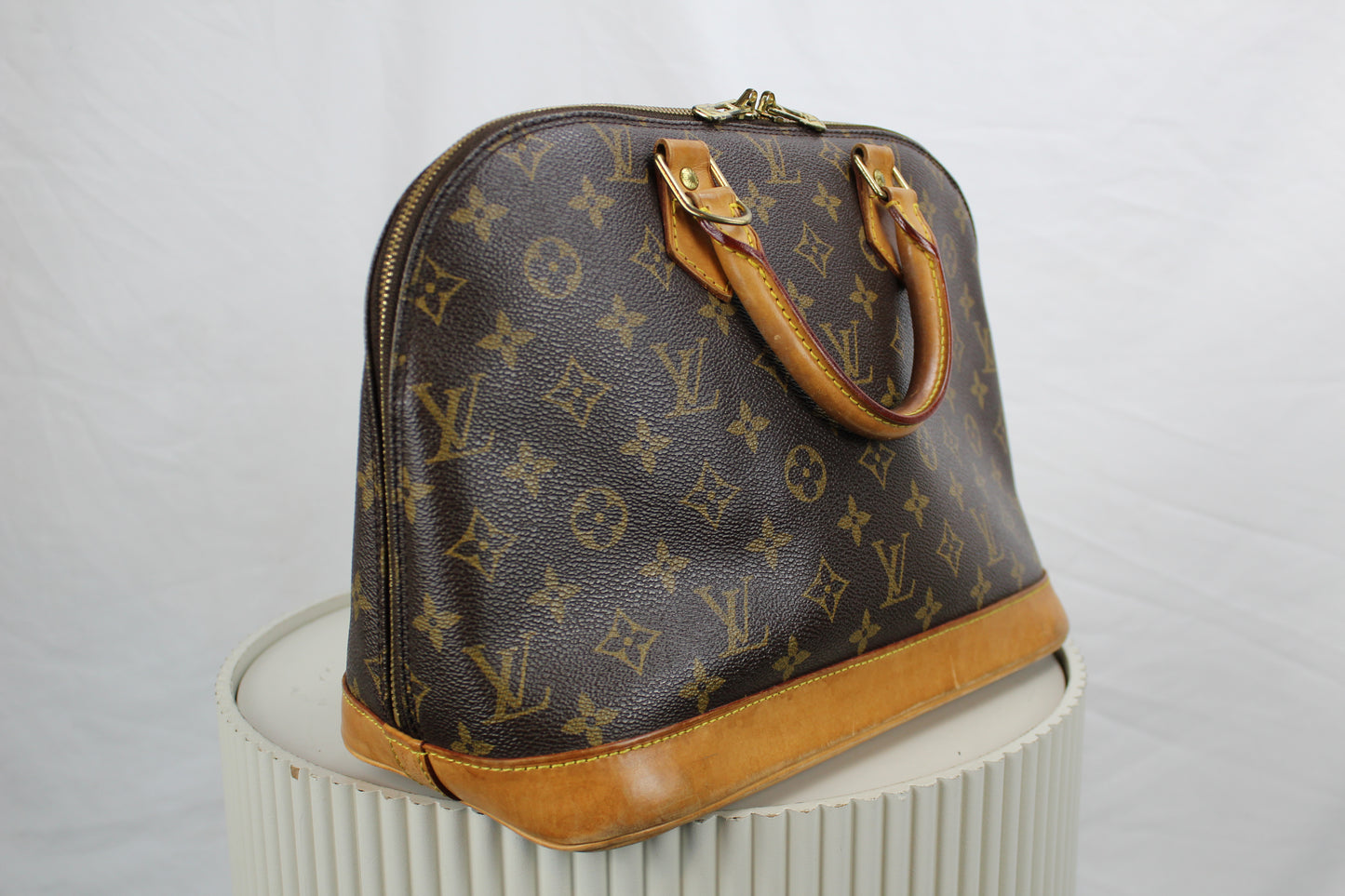 Louis Vuitton Alma