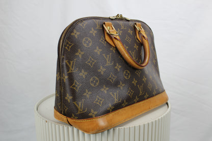Louis Vuitton Alma