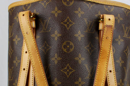 Louis Vuitton Bucket GM