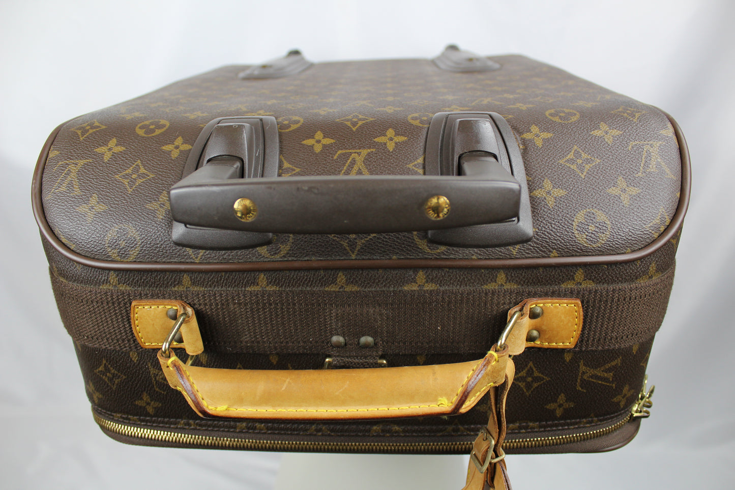 Louis Vuitton Pegase 55