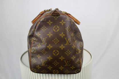 Louis Vuitton Speedy 30