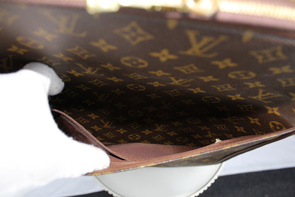 Louis Vuitton Pegase 45