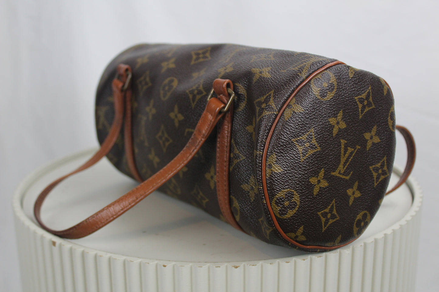 Louis Vuitton Papillon 26
