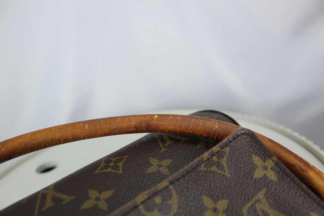 Louis Vuitton Mini Looping