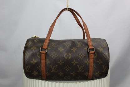 Louis Vuitton Papillon 26