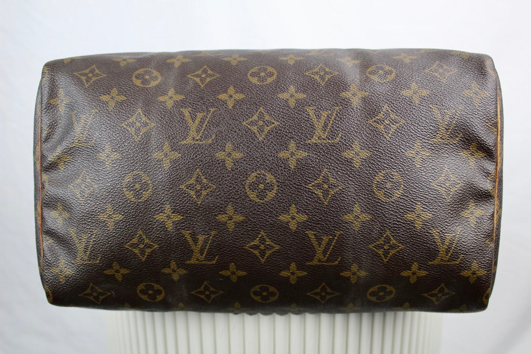 Louis Vuitton Speedy 30