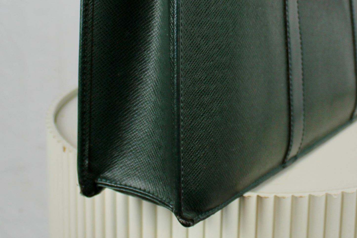 Louis Vuitton Porte Documents Epi Rosan