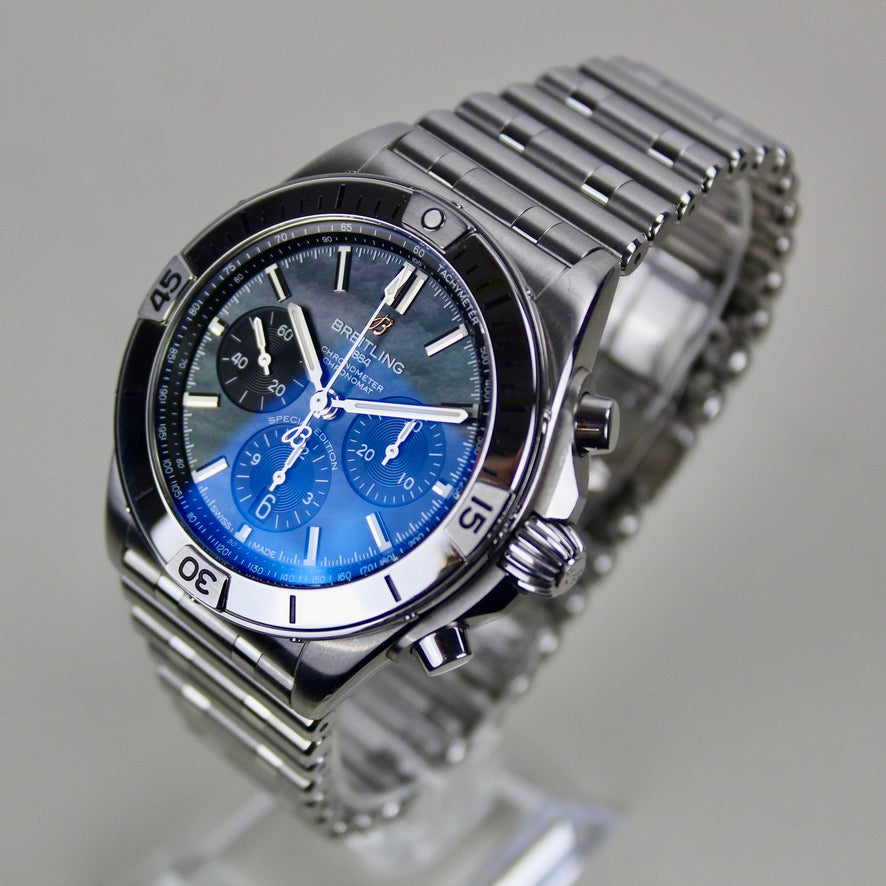 Breitling Chronomat B01 - AB0134 Special edition