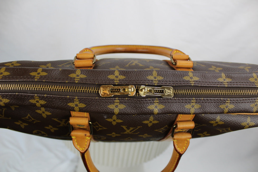 Louis Vuitton Porte Documents Voyage