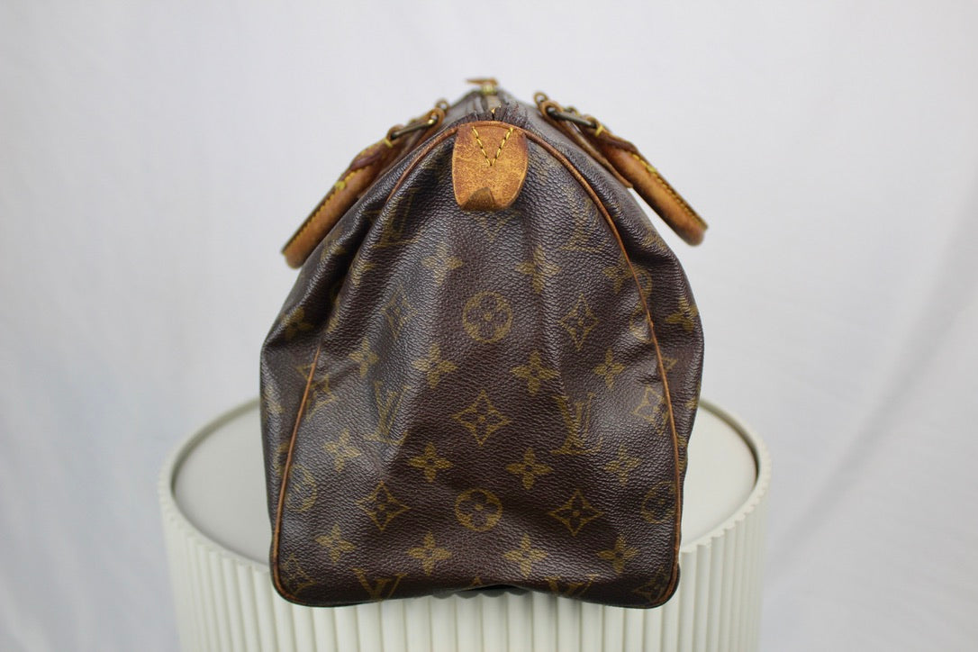 Louis Vuitton Speedy 35