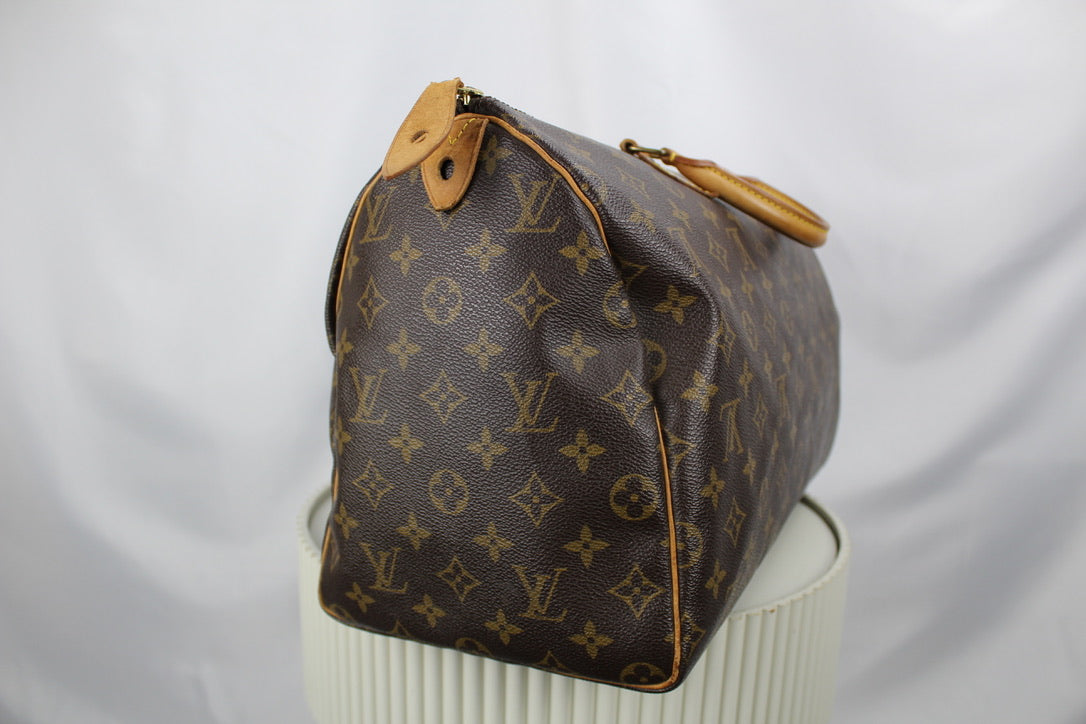 Louis Vuitton Speedy 40