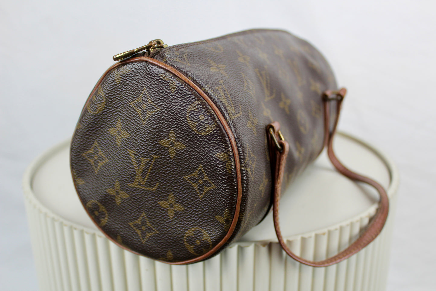 Louis Vuitton Papillon 26
