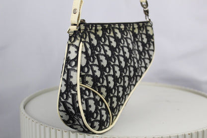 Christian Dior Saddle Pouch
