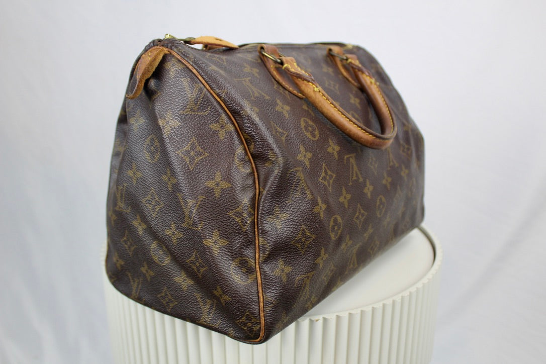 Louis Vuitton Speedy 35