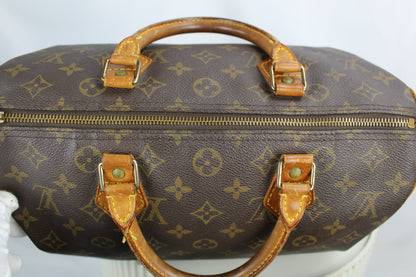 Louis Vuitton Speedy 30