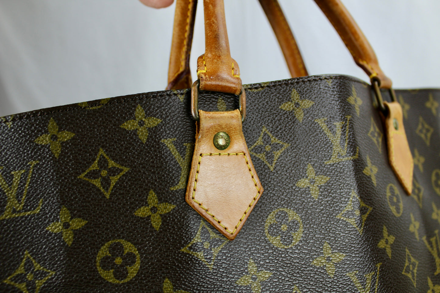 Louis Vuitton Sac Plat