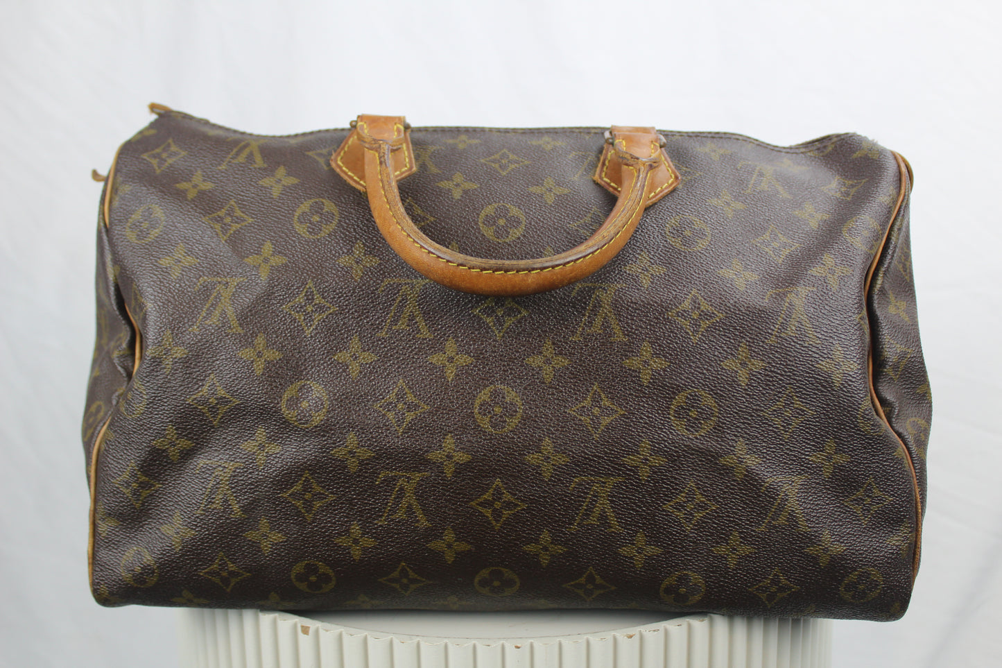 Louis Vuitton Speedy 35