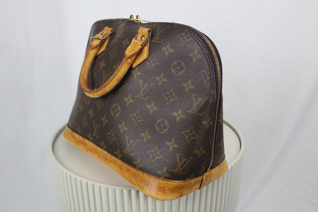 Louis Vuitton Alma