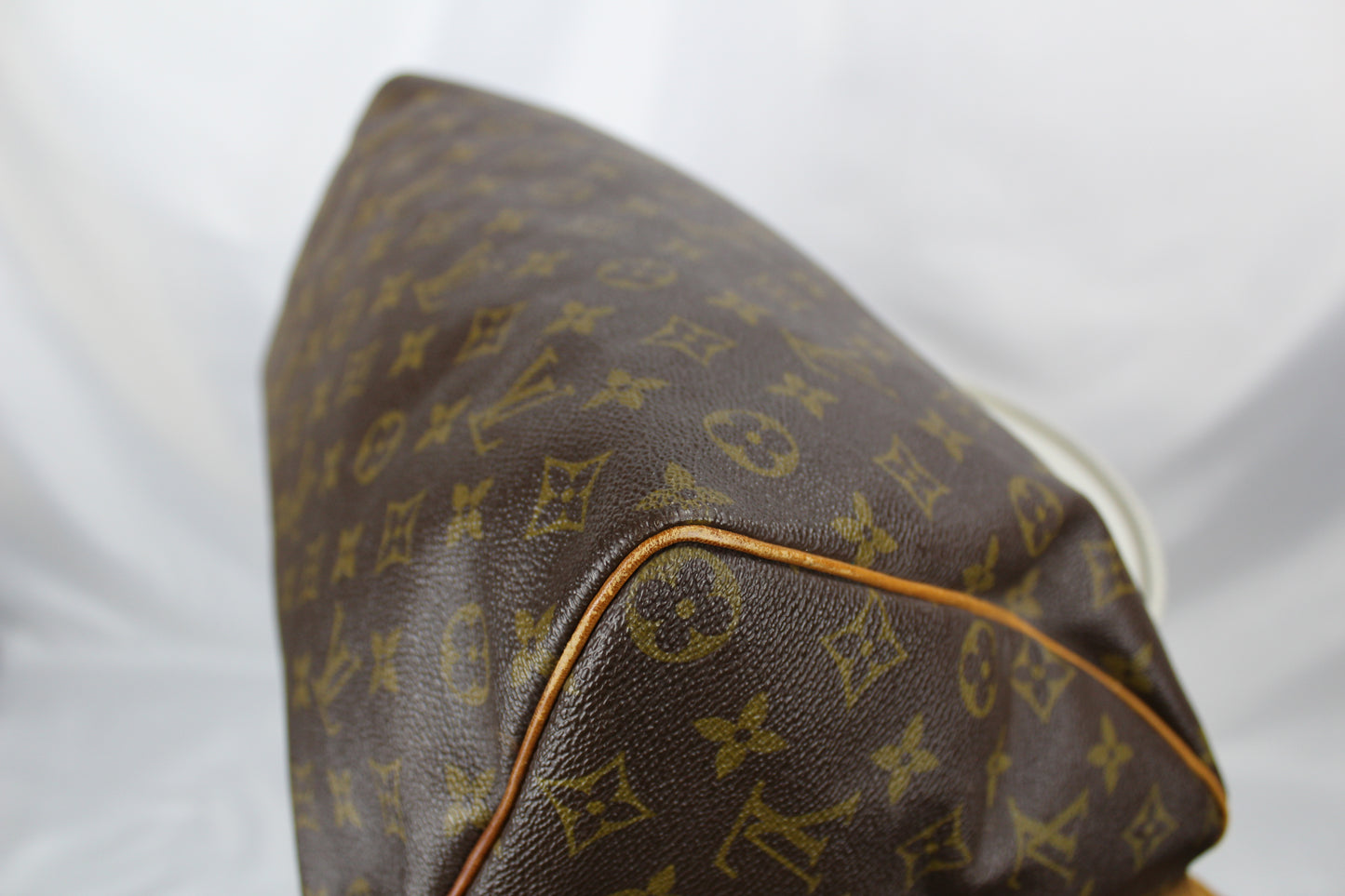 Louis Vuitton Speedy 35