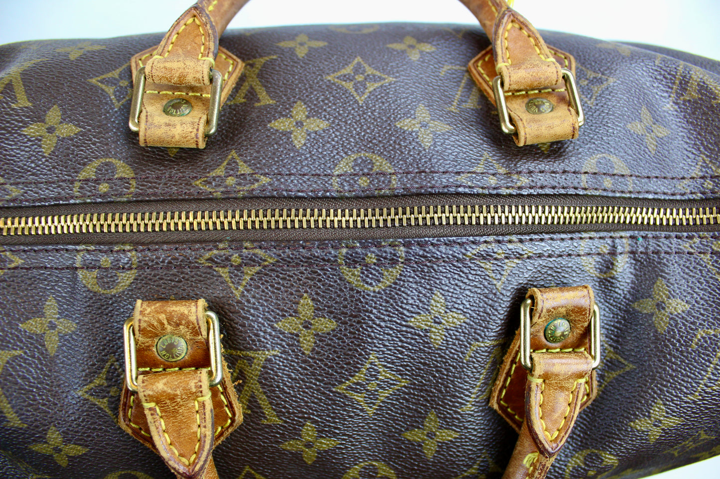 Louis Vuitton Speedy 35