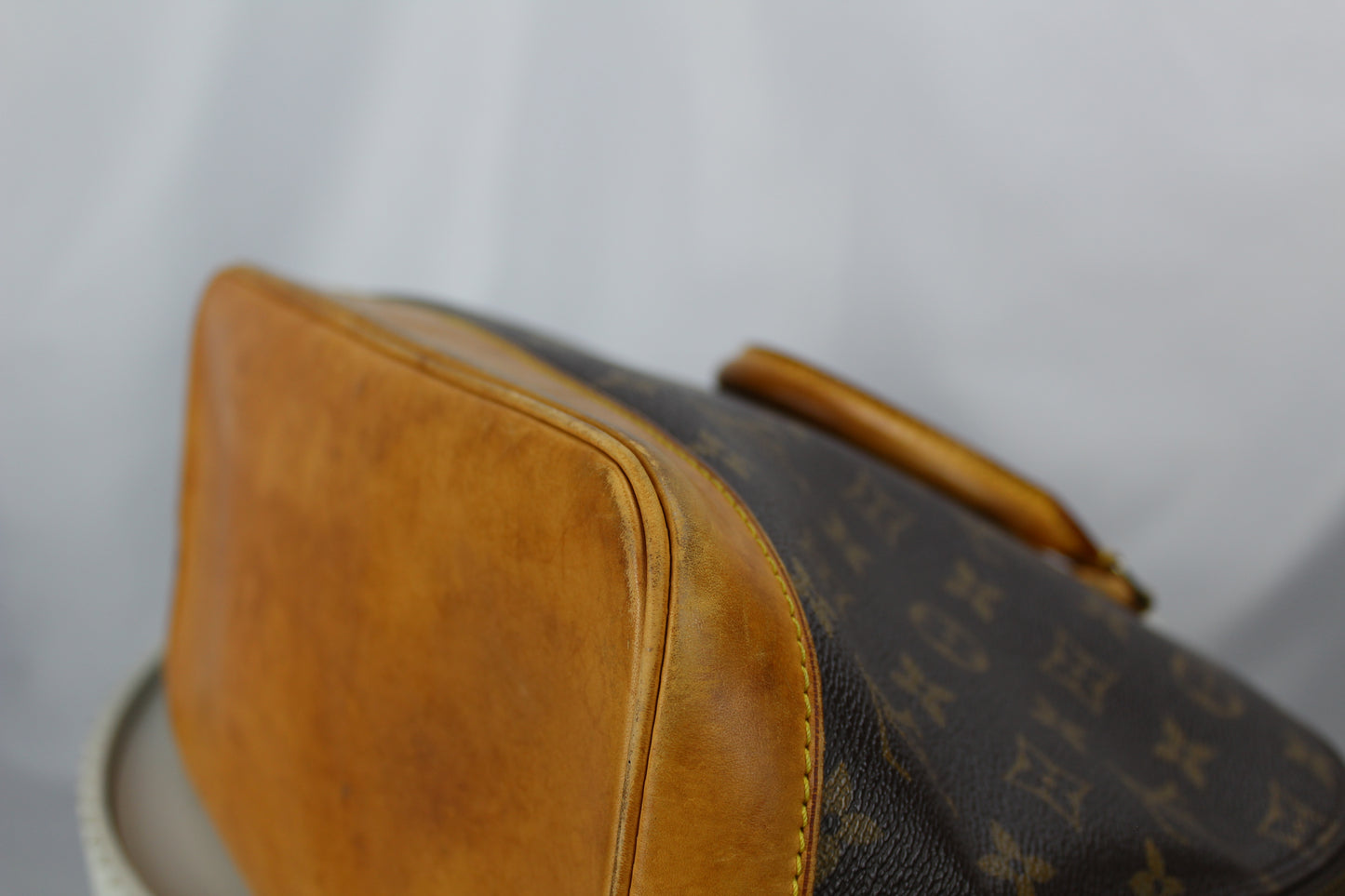 Louis Vuitton Alma