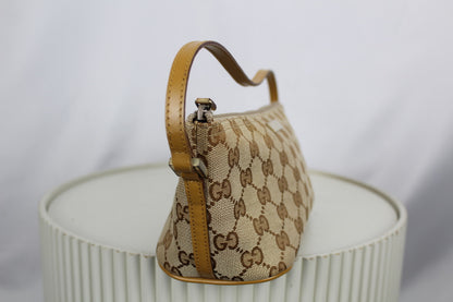 Gucci Boat Pochette