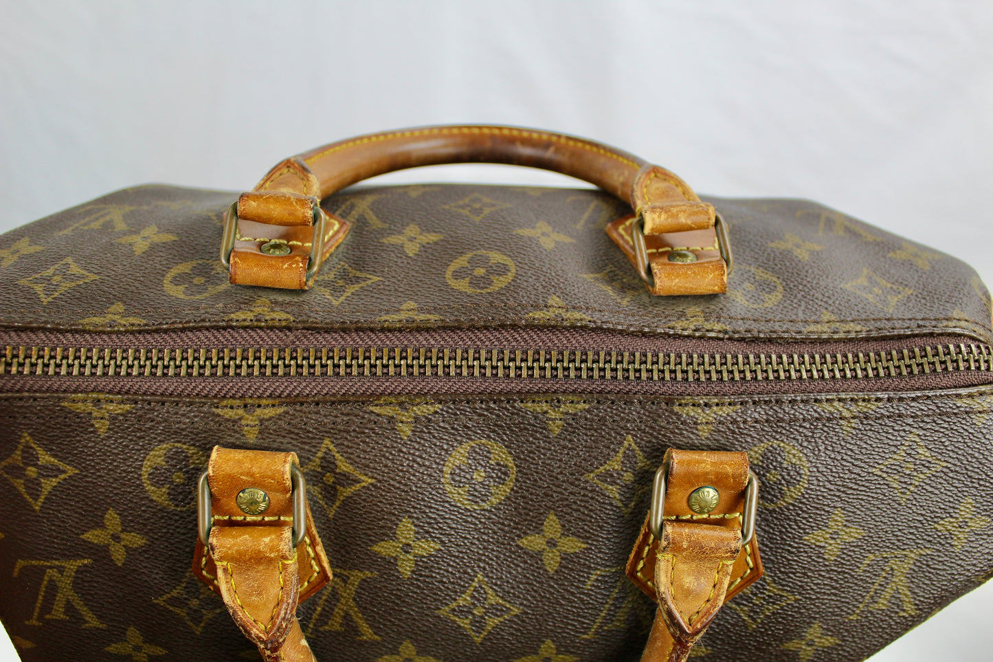 Louis Vuitton Speedy 30