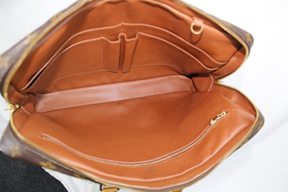 Louis Vuitton Porte Documents