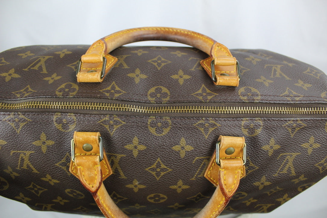 Louis Vuitton Speedy 35