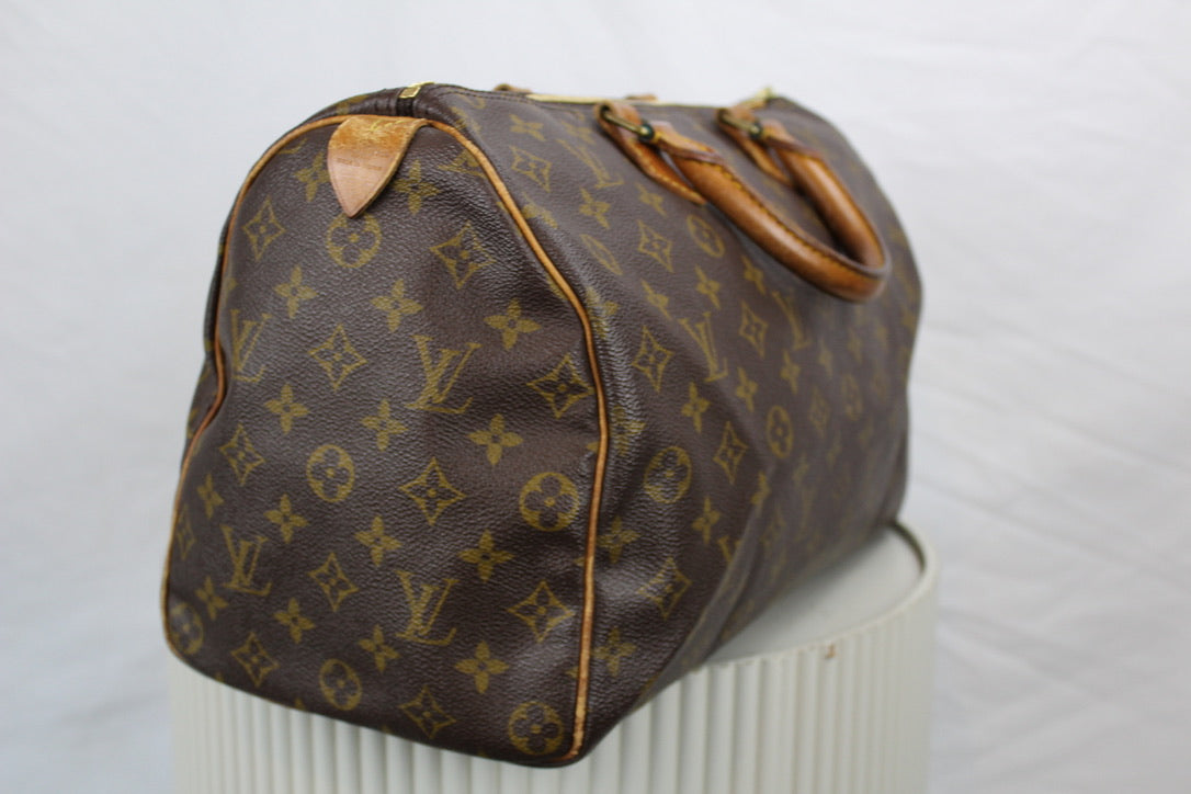 Louis Vuitton Speedy 35