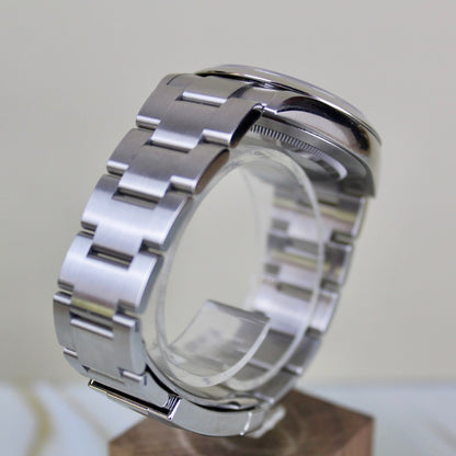 Rolex Oyster Perpetual - 134300