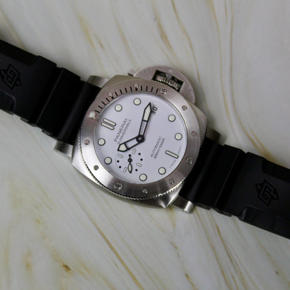 Panerai Luminor Submersible - PAM02223