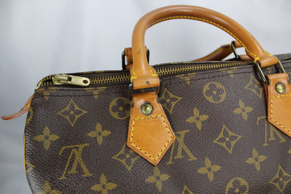 Louis Vuitton Speedy 30