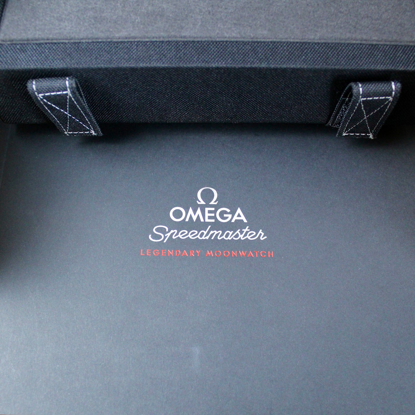 Omega Speedmaster Professional Moonwatch - 310.30.42.50.01.002