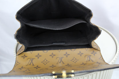 Louis Vuitton Pochette Metis MM Monogram Reverse