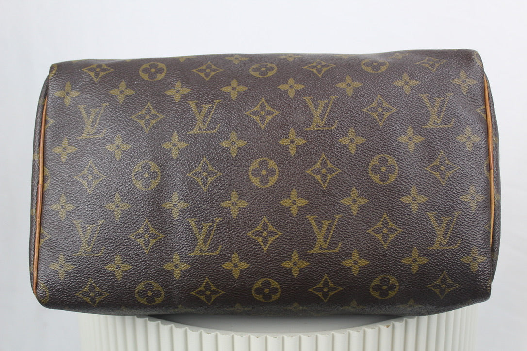 Louis Vuitton Speedy 30