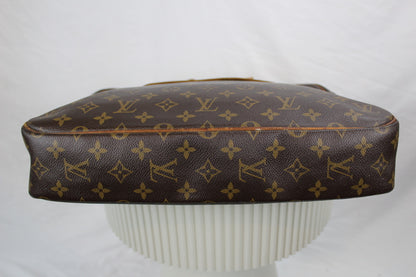 Louis Vuitton Porte Documents Pegase
