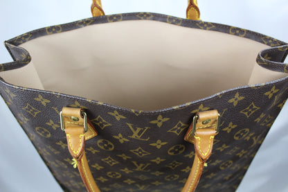 Louis Vuitton Sac Plat