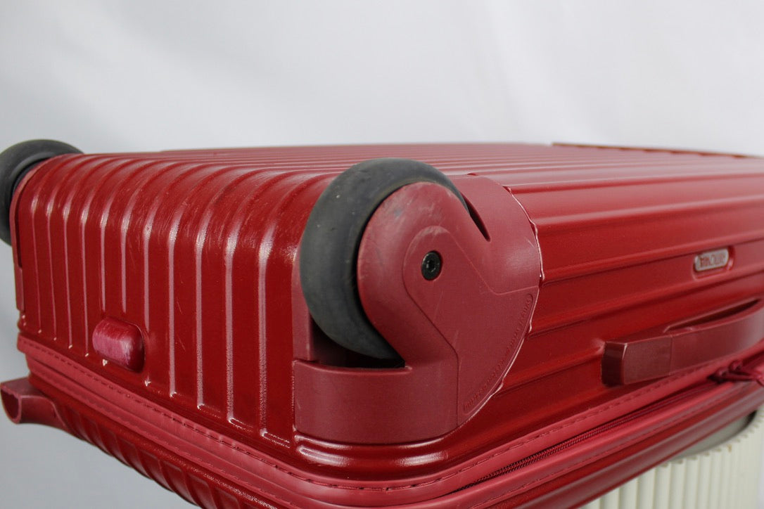 Rimowa Salsa Cabin