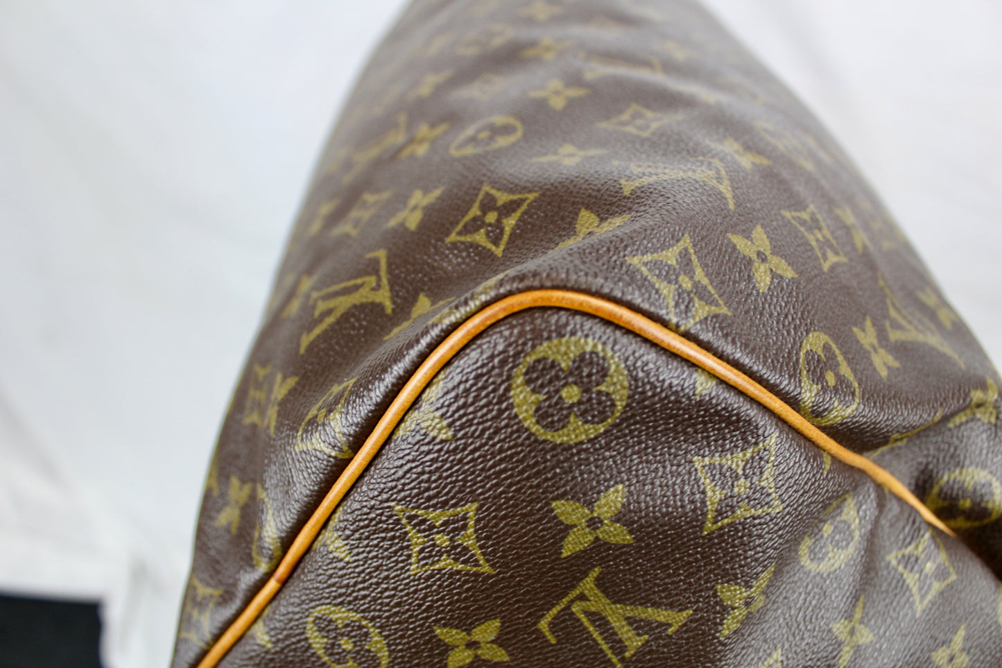 Louis Vuitton Speedy 40