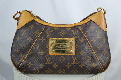 Louis Vuitton Thames PM
