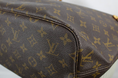 Louis Vuitton Neverfull MM