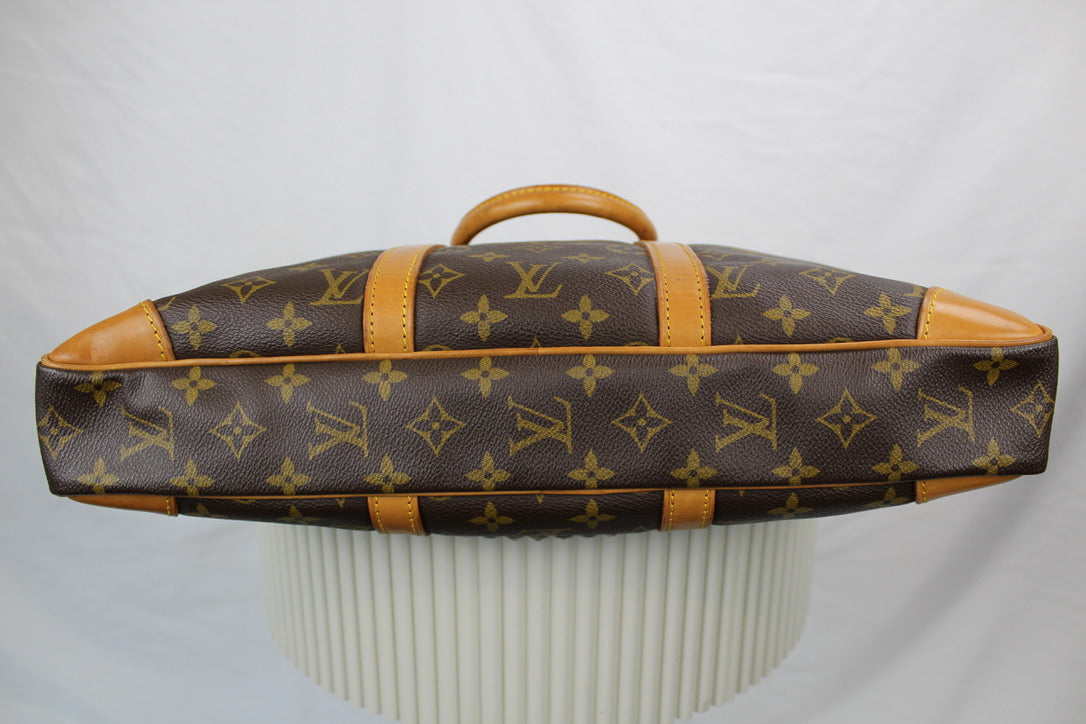 Louis Vuitton Porte Documents Voyage