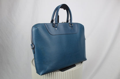Louis Vuitton Porte Documents Azure Blue