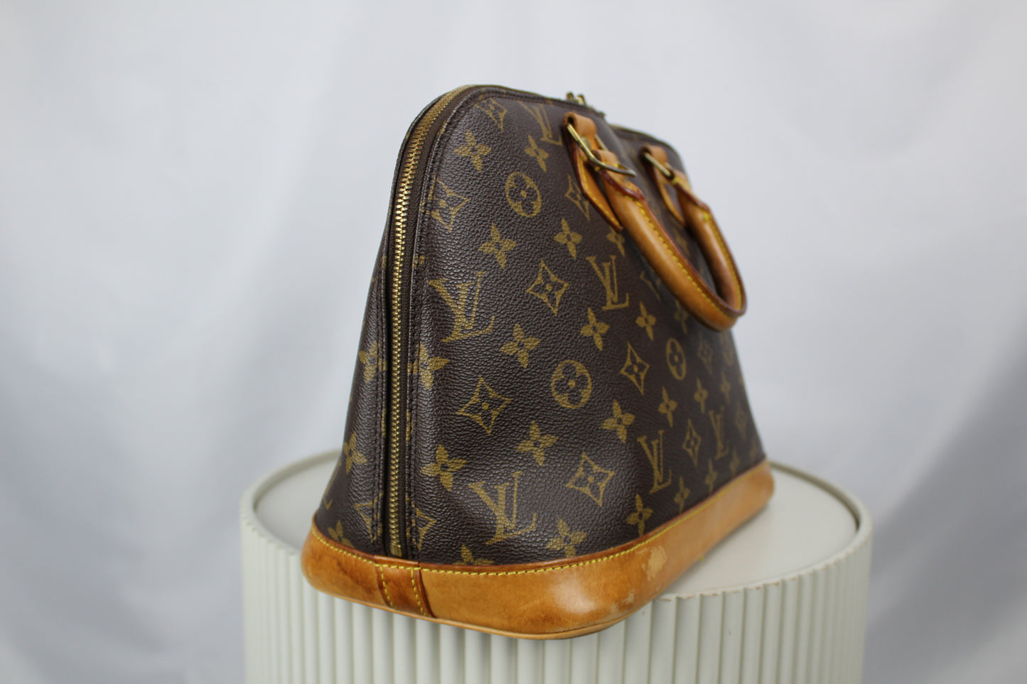 Louis Vuitton Alma